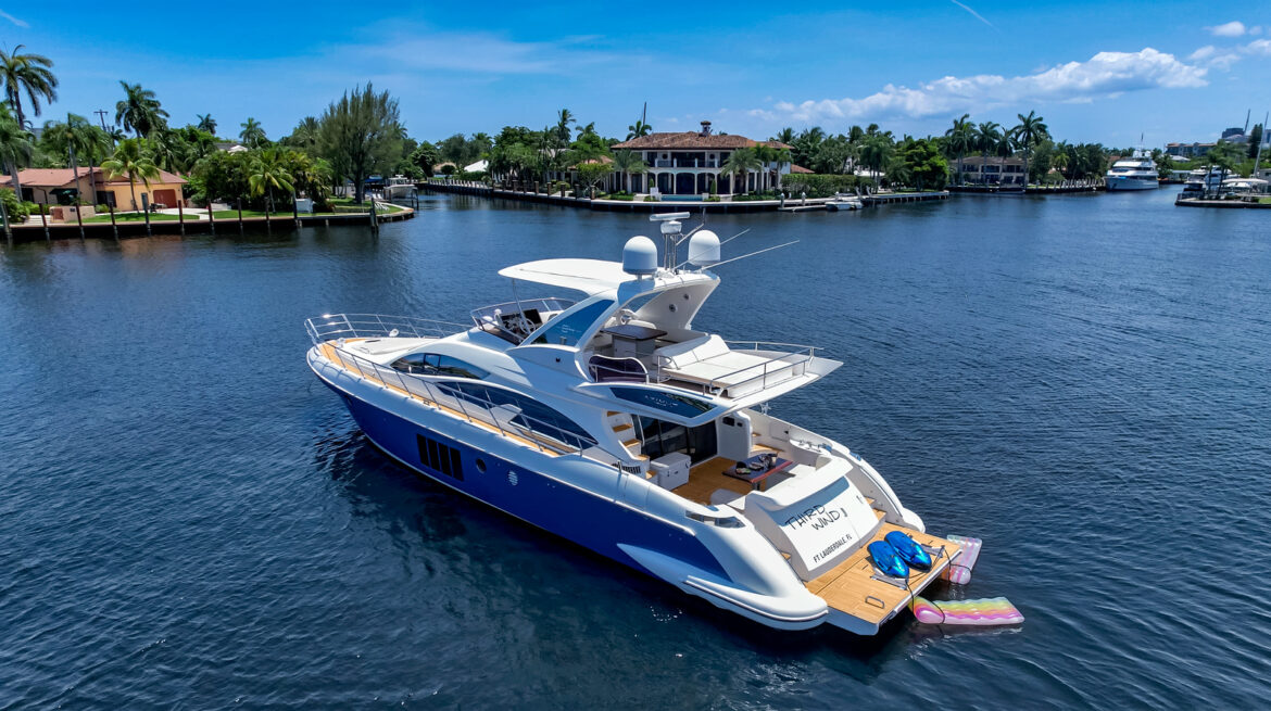 Yacht: 64' Azimut - Ft. Lauderdale