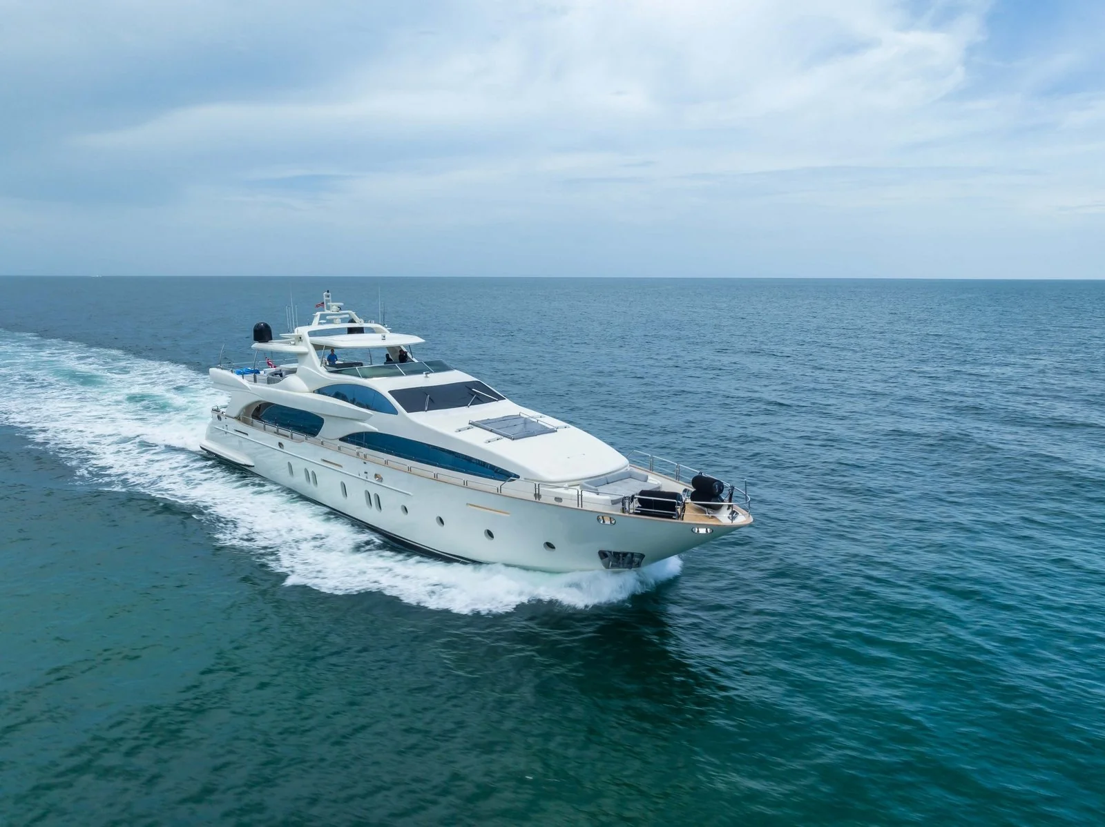 Yacht: 116’ Azimut - Image 147