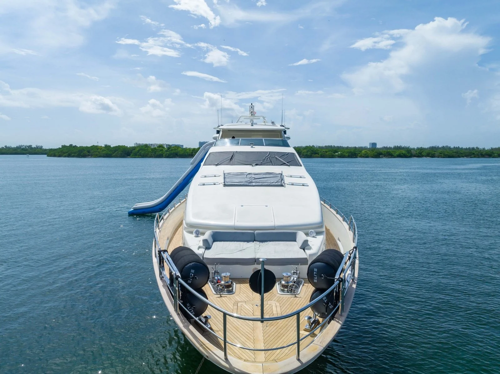 Yacht: 116’ Azimut - Image 139