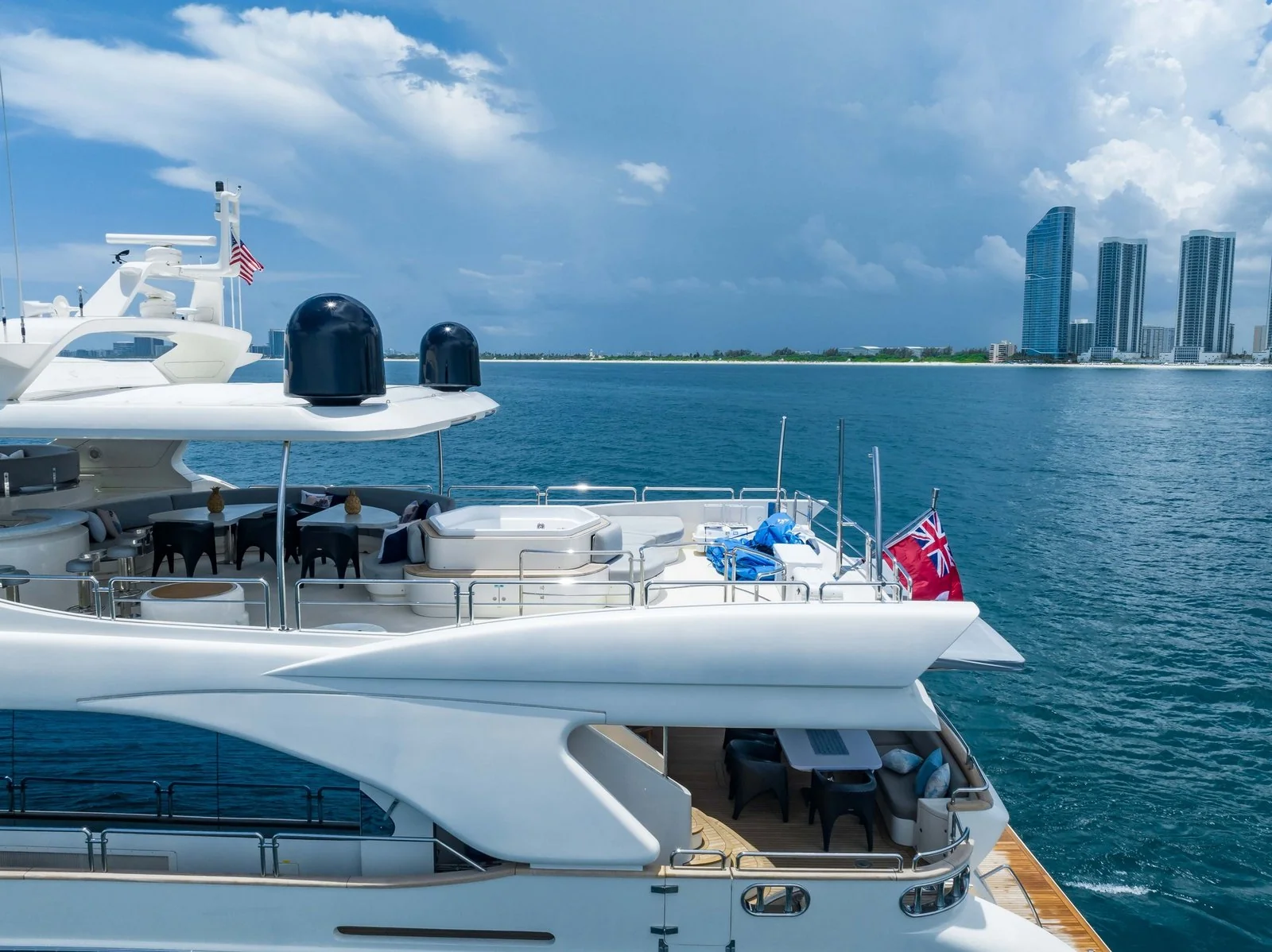 Yacht: 116’ Azimut - Image 168