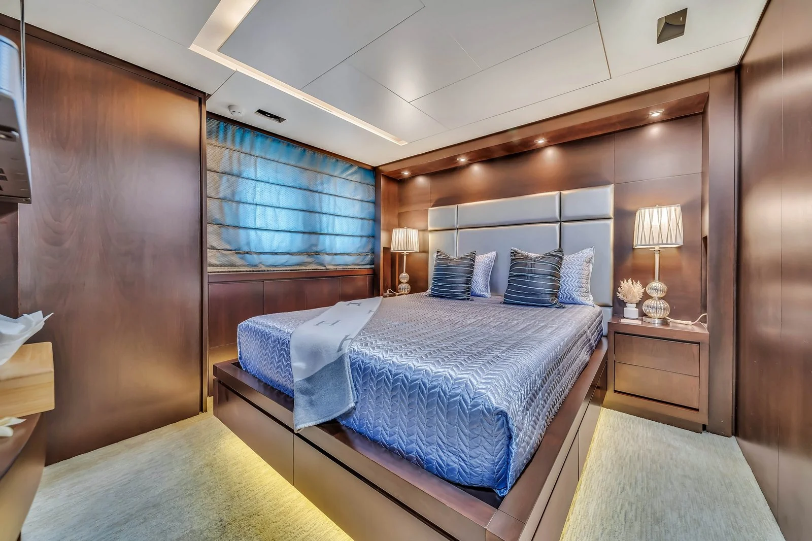 Yacht: 116’ Azimut - Image 62