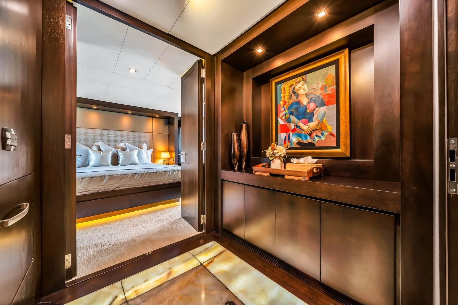 Yacht: 116’ Azimut - Image 107