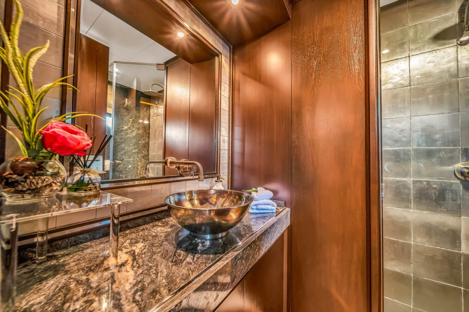 Yacht: 116’ Azimut - Image 125