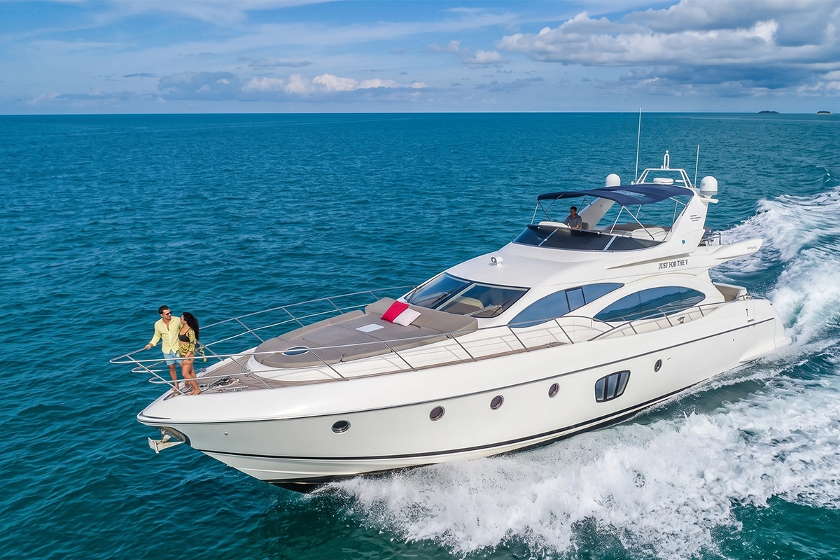 Miami yacht charter cost 2026